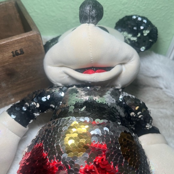 Mickey Mouse Reversible Sequin Plush – Small – 15'' – Special Edition. - Picture 13 of 13